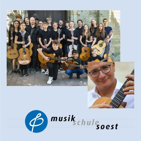 Vito Nicola Paradiso und das Gitarrenensemble der Musikschule Soest &copy; Hans Jürgen Flach/ Antonio Dimita