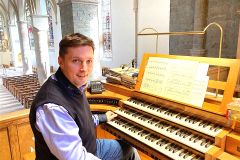 Prof. Dr. Michał Markuszewski improvisiert in St.Pauli an den Walcker-Orgel